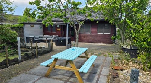 Vijfhuizen House | Balistyle guesthouse incl Jacuzzi near Amsterdam and Schiphol