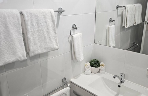 Ballina Hotel | Ballina Colonial Motel