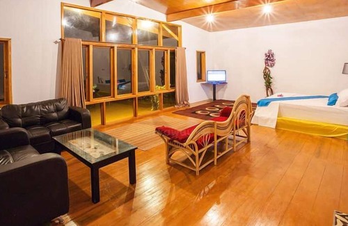 Nias Bed & Breakfast | Baloho Beach Hotel