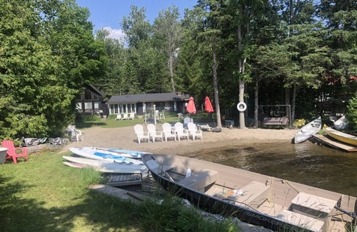 Baddow Cottage | Balsam Lake Sand Beach Clean Water