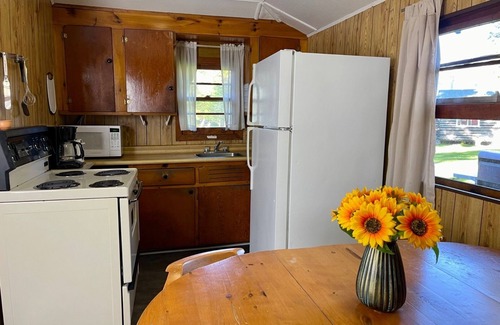 Kawartha Lakes Cottage | Balsam Lake Villa Cottages: 3-Bedroom Cottage #4