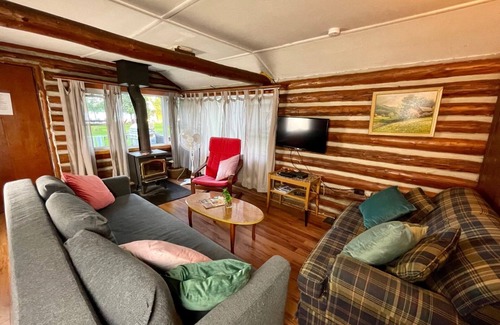 Kawartha Lakes Cottage | Balsam Lake Villa Cottages: 2-Bedroom Cottage #6