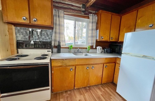 Kawartha Lakes Cottage | Balsam Lake Villa Cottages: 3-Bedroom Cottage #10