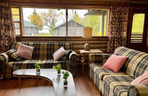 Kawartha Lakes Cottage | Balsam Lake Villa Cottages: 2-Bedroom Cottage #11