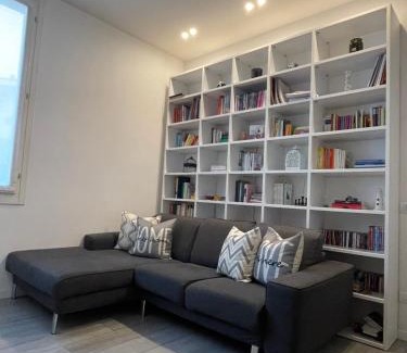 Crocetta-San Lazzaro-Modena Est Apartment | Balsamico Suites 2 - Near Ferrari Museum & Railway
