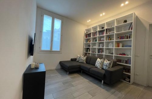 Crocetta-San Lazzaro-Modena Est Apartment | Balsamico Suites 2 - Near Ferrari Museum & Railway