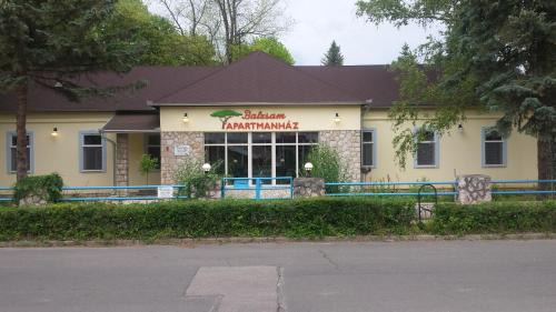 Harkany House | Balzsam apartmanház