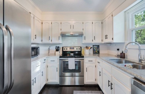 Northport House | Bama Bungalow – 9 Min from UA - Cozy 3BR Home