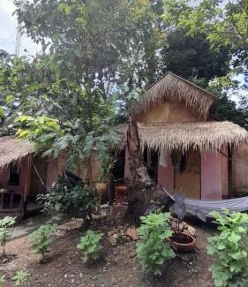 Bai Lan Resort | Bamboo Hut Resort and Restaurant