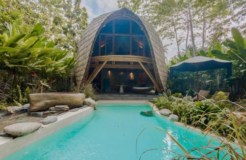 Pejeng Villa | Bamboo Oasis - Casa Koko, Konubi