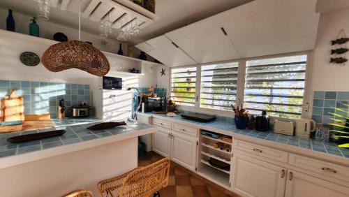 Nettle Bay Apartment | Bamboo on the beach - Spacious beachfront studio