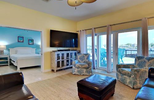 Sunset Pass House | Banana Bay Townhome #13900