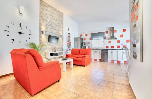 Conil de la Frontera Villa | BANANA VILLA WITH PRIVATE POOL IN CONIL DE LA FRONTERA.