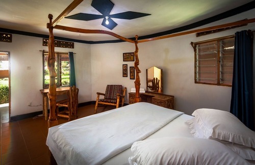 Entebbe Hotel | BANANA VILLAGE ECO RESORT ENTEBBE GARUGA