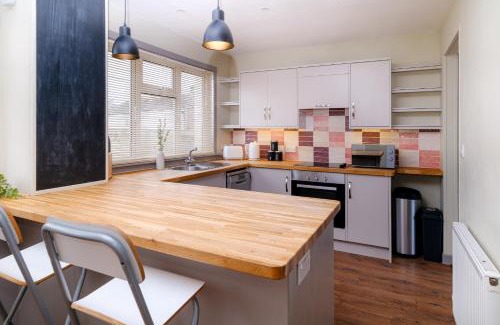 Banchory House | Banchory House - SJA Stays - 2 Bed House