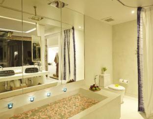 Wichit Resort | Bandara Pool Villas, Phuket