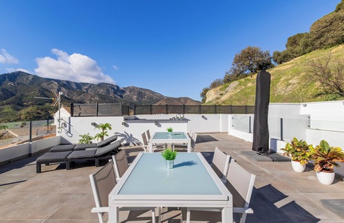 Carratraca Apartment | BANDERAS & SPA HIDROMASSAGE MAYA(CAMINITO DEL REY/MASSAGE ON REQUEST)