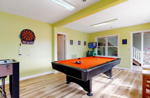 Baneberry Hotel | Baneberry Inn 2