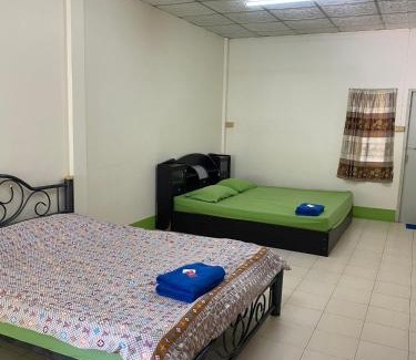 Chonburi Hotel | Bangsaen Budget Hotel