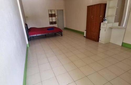 Chonburi Hotel | Bangsaen Budget Hotel