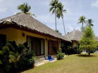 Khao Lak Resort | Bangsak Village - Adults Only - SHA Extra Plus