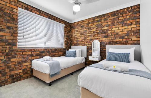 Banksia Beach House | Banksia Beach Views!