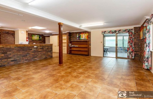 Banksia Beach House | Banksia Gem One Street Back From Waterfront