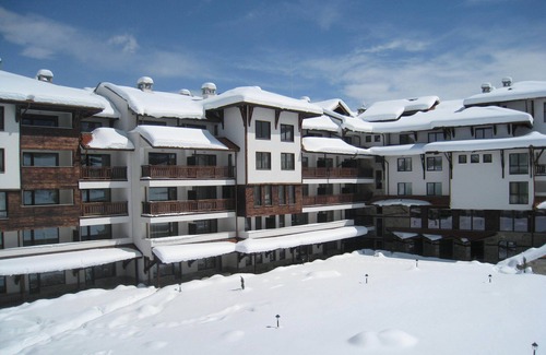 Old Town Apartment | Bansko Royal Towers - One of the closest apartments to the Gondala