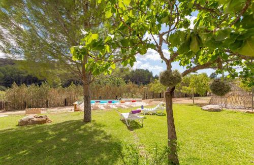 Alaro House | Banyols