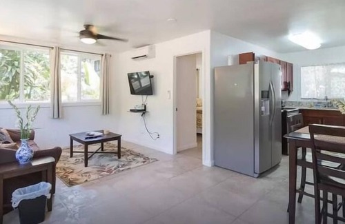 Waialee Apartment | Banzai Surf B - A/C included, steps to the beach!