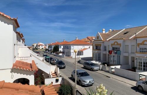 Baleal House | Barardo Street