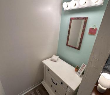 Central - Terry House | Barb's and Bo's Cozy Home with Office and Covered Parking