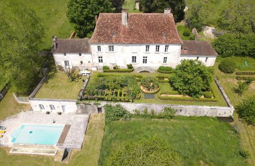 Perigueux Villa | Barbadeau