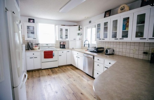 Detroit Lakes House | Barbara Beach on Lake Sallie