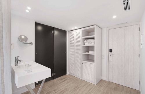 Portinatx Hotel | Barceló Portinatx - Adults Only