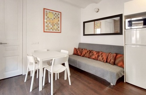 Barceloneta Apartment | Barceloneta Apartment With Balcony