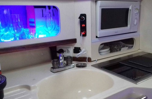 Campanha Boat Rental | Barco Hotel - Sleep Boat