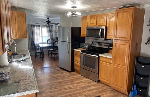 Barefoot Bay House | Barefoot Bay Beautiful 3/2 completely remodeled.