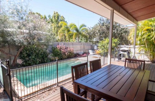 Horseshoe Bay House | Barefoot Beach House