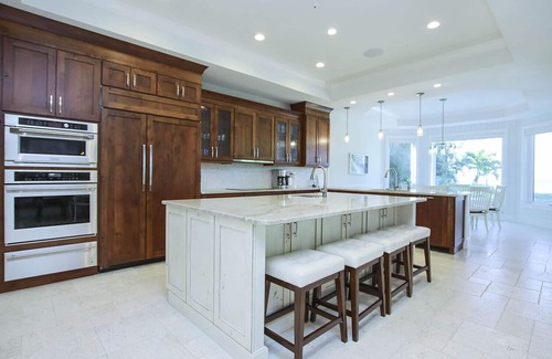 Captiva House | Barefoot Way Beachfront 5 Bedroom/5.5 Bath House