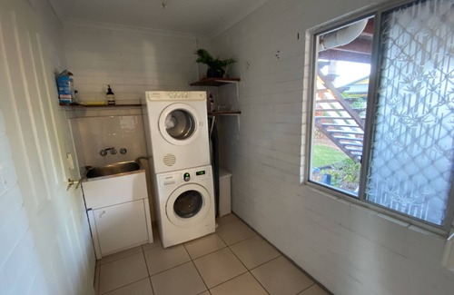 Bargara Apartment | Bargara Beach Hideaway - Pet friendly