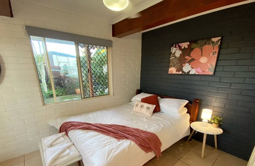 Bargara Apartment | Bargara Beach Hideaway - Pet friendly