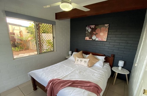 Bargara Apartment | Bargara Beach Hideaway - Pet friendly