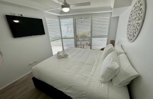 Bargara Apartment | Bargara Oceanfront Luxury Grd Flr Apartment