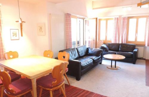 Lenz Apartment | Barhetta (389 Ma)