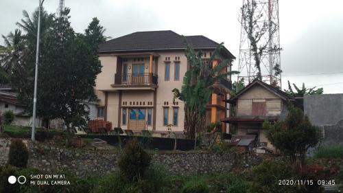 Sumatra House | Baringin Anam Guest House Syariah