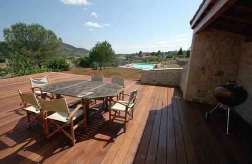 Lachapelle-sous-Aubenas House | Barn completely renovated and air conditioned in an old farm