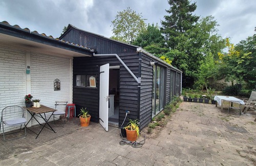 Eindhoven House | Barn converted into cosy studio with garden and free parking in Eindhoven