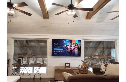 Pflugerville House | Barn Loft Living at a Texas Longhorn Mini Ranch