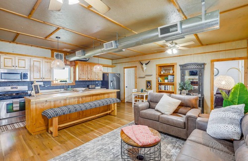 McGregor House | 'Barndominium' McGregor Vacation Rental on 5 Acres